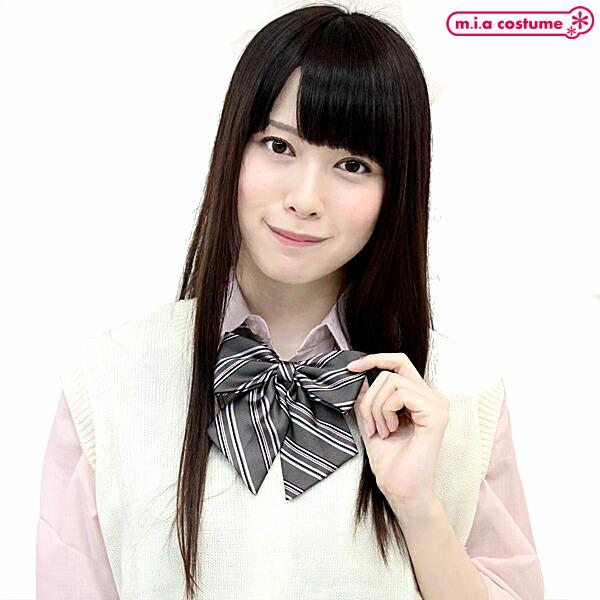 グレー地にピンクのラインが可愛いリボンができましたｖｖどんな制服にも似合う柄リボンですよ☆ フンワリとした立体感のある作りで高級感と可愛さを感じさせます！リボン ネクタイ 制服 女子高生 コスプレ 誕生日 プレゼント用 ホワイトデー バレン...