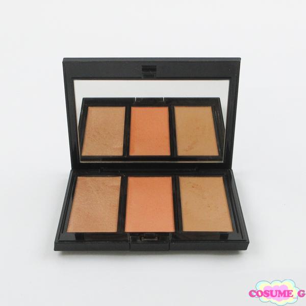 アディクション ホリデーアディクション ブラッシュ パレット アンノウン ファミリア #102 No Way Out 残量多 C781状態：残量全体的に9割程度のお品物になります。