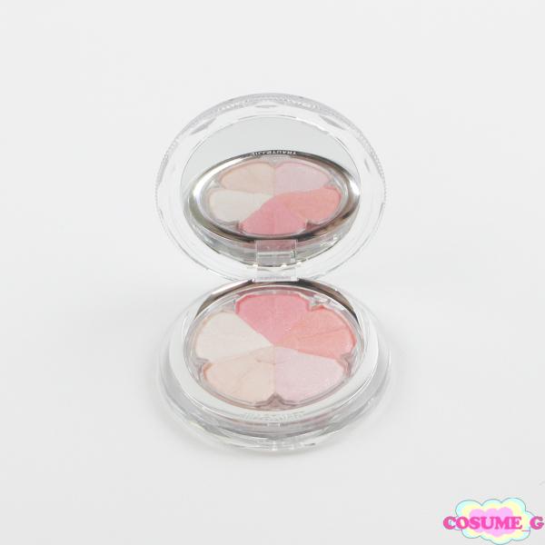 ジルスチュアート クリスタルブルーム ブルーム ミックスブラッシュ コンパクト #29 crystal bloom petals 限定 C612状態：残量8割程度のお品物になります。