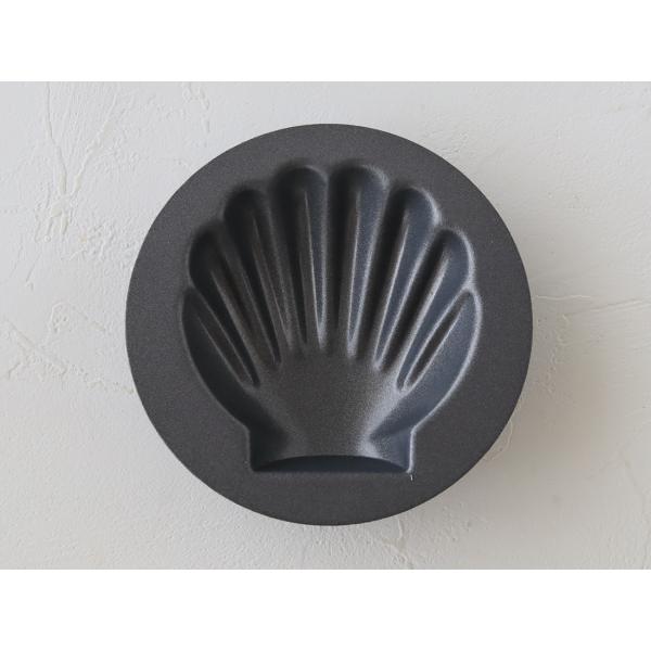 中古#コッタ 模様がくっきり出るマドレーヌ型コキーユ 21個セット バラ売り可 cotta（コッタ） 模様がくっきり出るマドレーヌ型 コキーユ : cotta