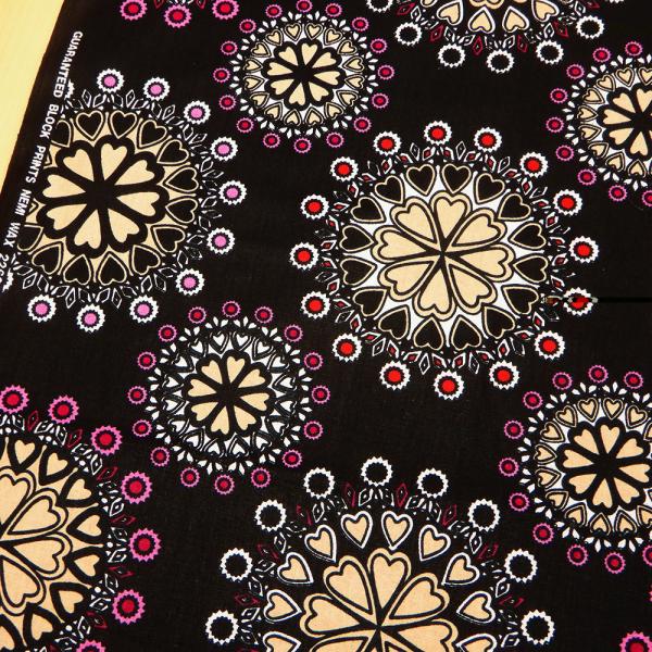 ワックス加工が施されておりますが（ハリがあります）水洗いする事でワックスは落とす事が出来ます。小物雑貨、ソファーやクッションなどのカバーなどのインテリアや、個性を引き立てるワンピース、チュニック、パンツにオススメです。◎50cm【数量が５】...