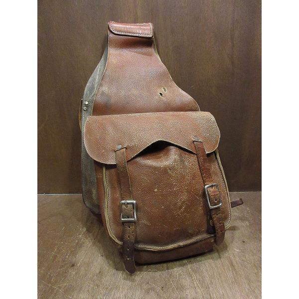未使用デッドストック、ヴィンテージ品ブラウンレザーヴィンテージ　サドル cozyvintage_240906j5-bag-ot