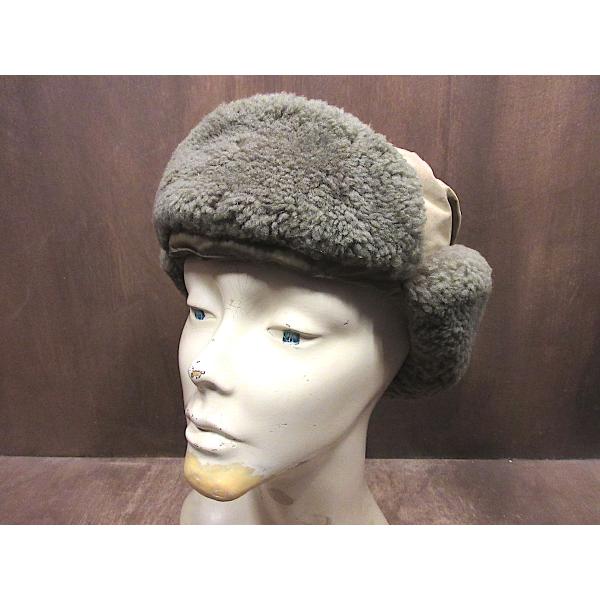 cozyvintage_251208n6-m-cp-ot
