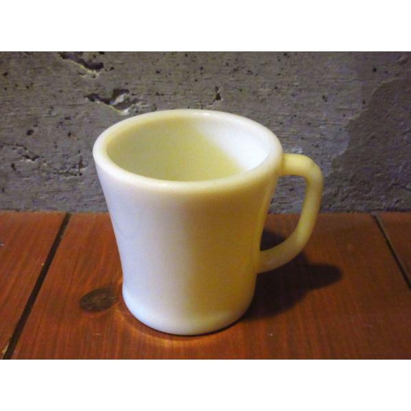 ビンテージ○Fire King Dハンドルマグアイボリー○260205d2-frkボトム