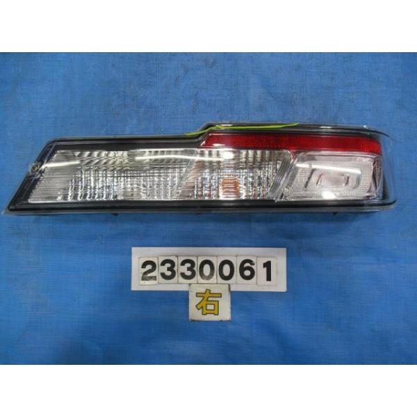 ハイゼット ◇ハイゼット EBD-S321V 右テールランプ 29.11〜 NO.282838