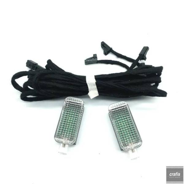 並行輸入品 アウディ A3 S3 A4 B9 A5 A6 A7 A8 Q3 Q5 Q7 TT シート用 車内リア LED フットウェル ライト リア トランク 