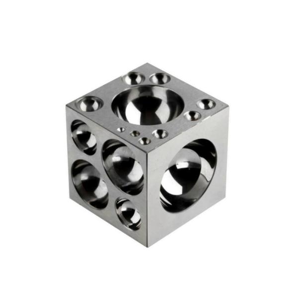 Durston（ダーストン）鉄製サイコロ玉台 70×70