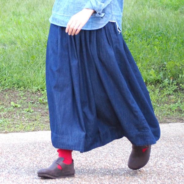 【CHANEL 】ほぼ未使用デニムスカート　インディゴブルー　※着画追加あり❗️ DEEP BLUE（ディープブルー） デニム ギャザースカート ワンウォッシュ