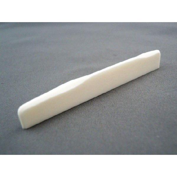 Martin(マーティン)純正 牛骨素材整形(シェイプド)サドル : 趣味の店