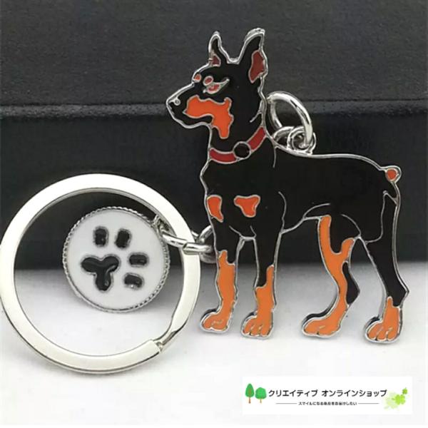 ご覧いただきまして誠にありがとうございます。●他にも商品がございます。●犬デザイン キーホルダードーベルマン Doberman犬のサイズ 縦 約4cm 横 約4.5cm ※裏面は無地です。新品未使用です。ご不明点があればコメントよろしくお願...
