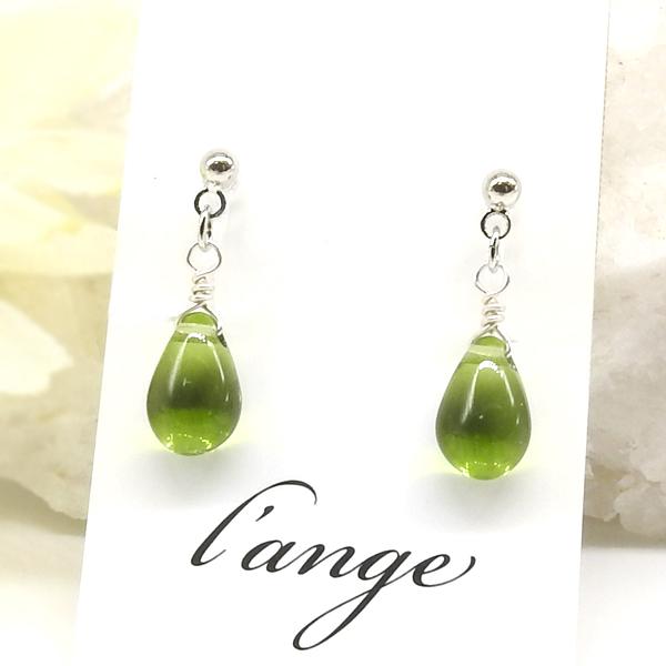L'ange ノンホールピアス 樹脂 オリーブの雫 グリーン 緑