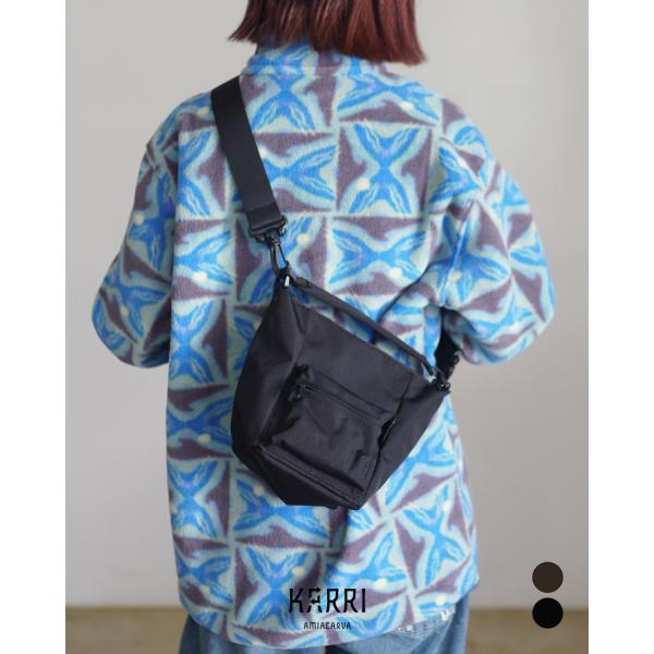 カリ アミアカルヴァ KARRI AMIACALVA ボディバッグ トート 2WAYショルダー ユニセックス 2WAY SHOULDER K008-XS