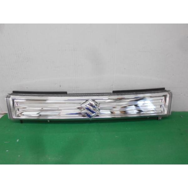 ワゴンRスティングレー（MH34S）ラジエターグリル ワゴンR ワゴンRスティングレー DBA-MH34S ラジエータグリル 72110