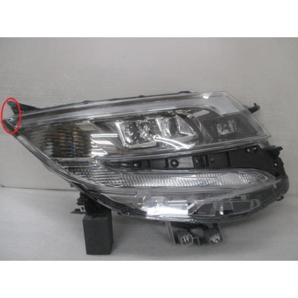 エスクァイア DBA-ZRR80G 右ヘッドランプ 81130-28G80 343169