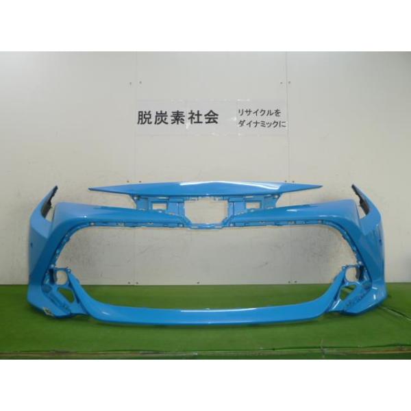 カローラスポーツ 6AA-ZWE211H フロントバンパー 52119-12996-J1 
