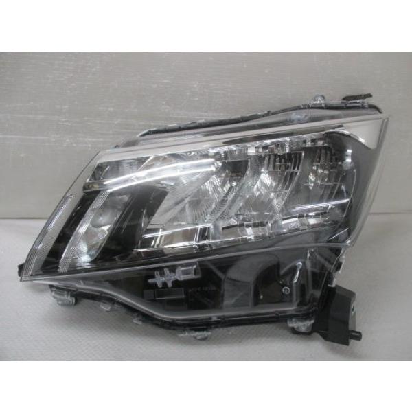 ルーミーヘッドライト⭐︎左⭐︎美品☆81150-B1640