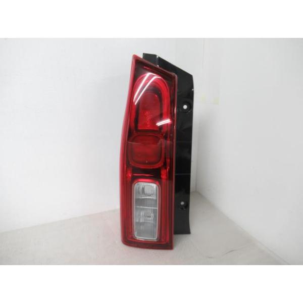 crown222_000034821115600