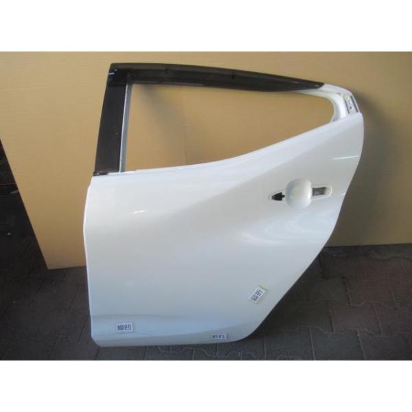 アクア 6AA-MXPK10 左リアドア／スライドドア 67004-52550 349779