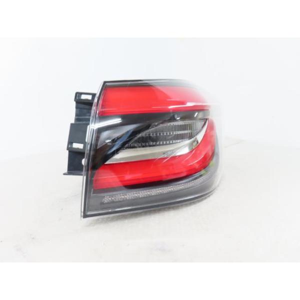 クラウン 3BA-ARS220 右テールランプ 81551-30E62 359748 : クラウン2