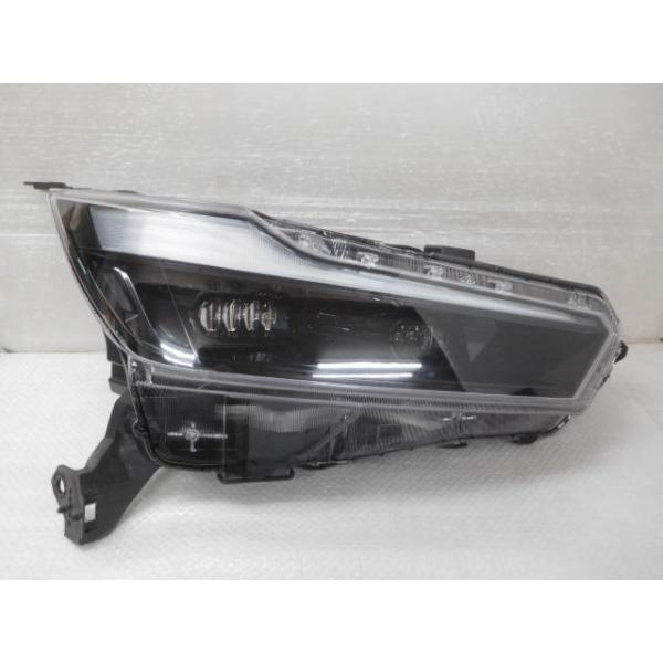 WR-V 5BA-DG5 右ヘッドランプ 33100-31X-K02 IJL 100-8F08E LED 363333