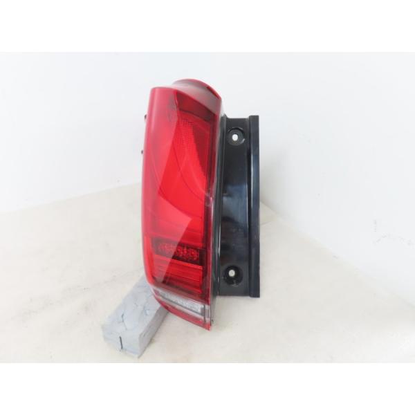 アルファード DBA-AGH30W 左テールランプ 81560-58180 367629