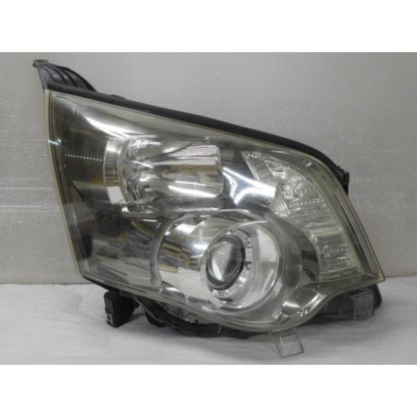 NOAH ノア DBA-ZRR70W 右ヘッドランプ 81145-28E90 コイト 28-223 S/SI