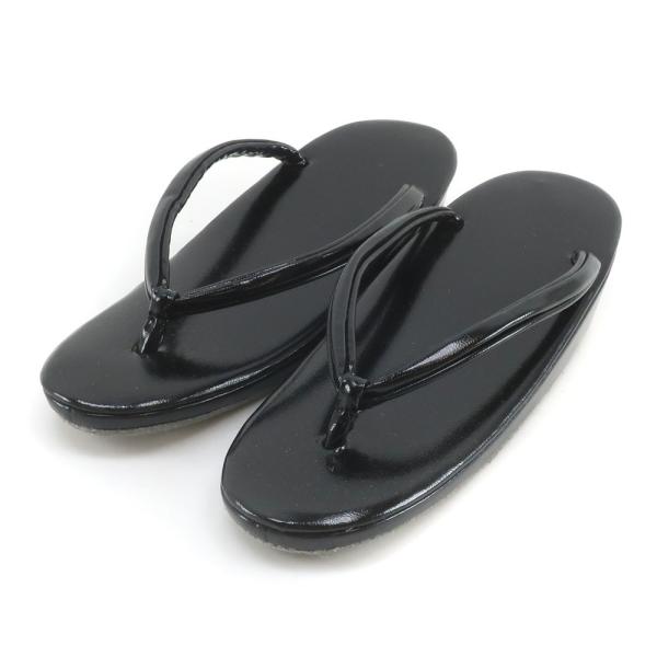 【管理番号】M112524004【アイテム】草履【モデル名】履物 ぞうり【ライン】和装小物 革 23cm【対象】レディース【カラー】ブラック【サイズ備考】サイズ：Mサイズ(全長23.0cm) 幅約7.5cm 踵の高さ約4.0cm素材：革【付...