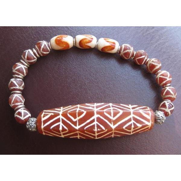 天然原石エッチドカーネリアン六面体古代天珠＆虎牙天珠ブレスレット