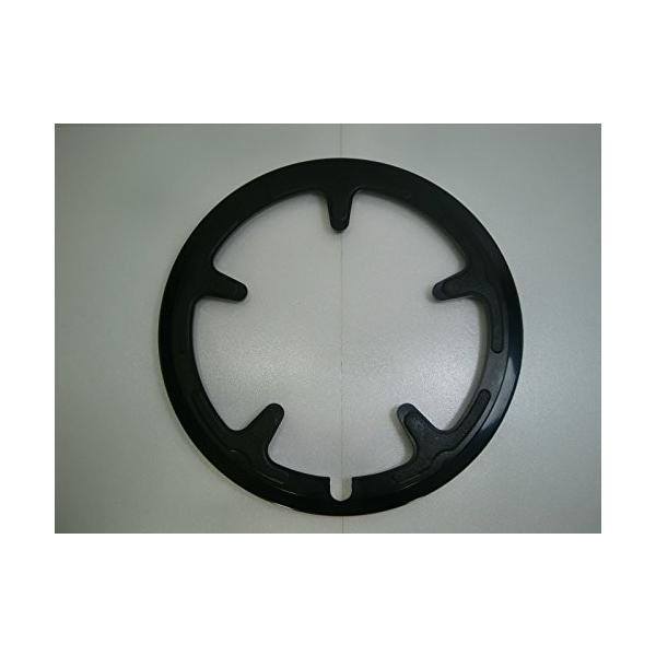 5ピン　PCD　130ｍｍ（Hole Center to Center 76.4mm)　53〜50T用です。重量は約70ｇ(ねじを含む）簡単な構造ですが　効果は大きいです。クランクセットを自転車から外さず簡単に装着できます。ギヤリングとクラ...