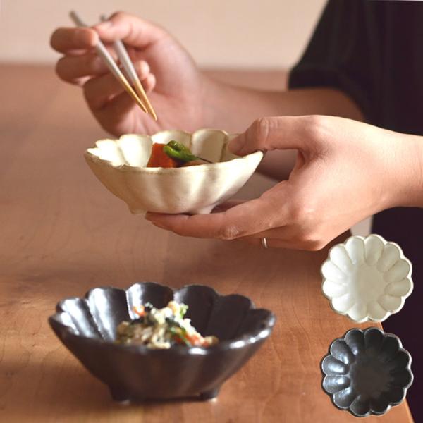 小鉢 おしゃれ 12cm リンカ 四寸鉢 白練 黒練 カネコ小兵 食器 取り皿 取り鉢 和食器 和食 和風 ギフト クッチーナ