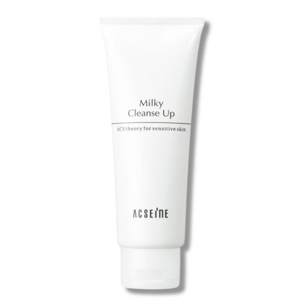 メイクと一緒に余分な角質もオフ。洗い上がりの肌は、もっちり柔らか。のびのよい乳液タイプ。くすみ＊・乾燥・ニキビの原因となる余分な角質を取り除きやすくする、角質柔軟成分配合。ベタつきを感じさせない軽やかな使い心地で、メイク汚れと一緒に余分な角...