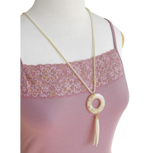 ペンダント 革紐 ネックレス レディース メンズ リング タッセル アイボリー風 ギフト Buyee Buyee Japanese Proxy Service Buy From Japan Bot Online