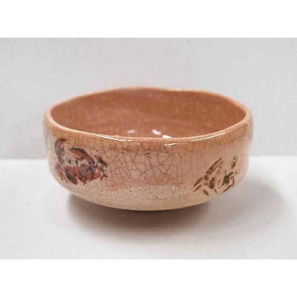 白楽茶碗　蟹の絵馬盥茶碗　楽入窯作　夏に楽しいお茶碗かと思います