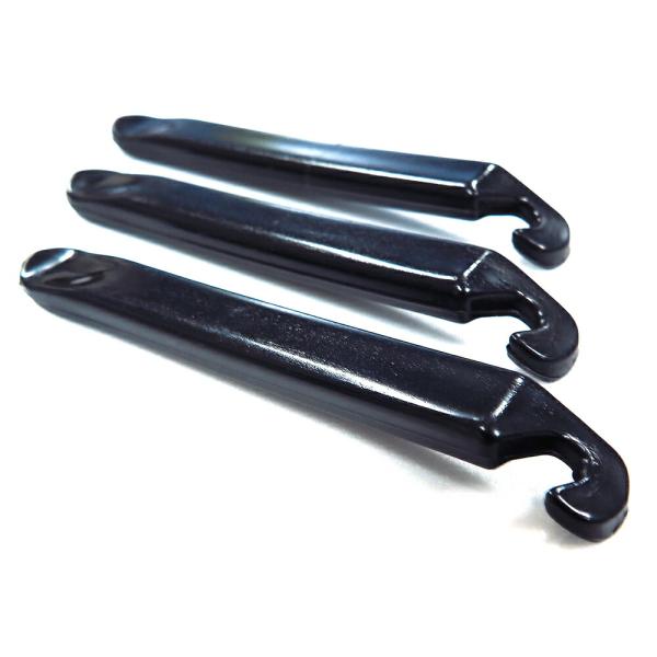 スタンダードな樹脂製タイヤレバー。タイヤをリムから脱着させる時に使用する専用工具です。チューブを傷つけにくい樹脂製。※デザイン・仕様などは予告なく変更・改良することがありますので、予めご了承ください。サイズ:全長：約115mmカラー:ブラッ...