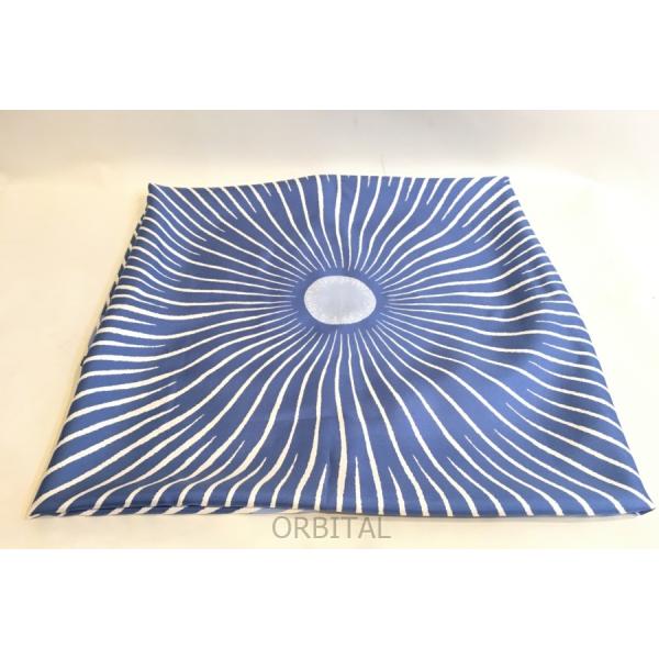 二子玉) HERMES エルメス カレ90 スカーフ ブルー系 幾何学模様 柄 アート シルク100％ 正規品