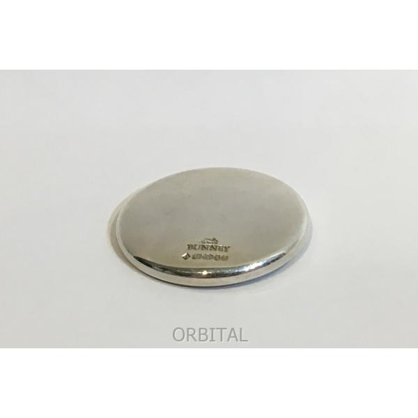 試着のみBUNNEY / シルバー バッジ 34mm