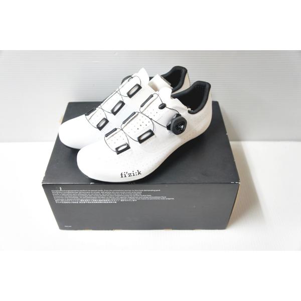 ▽▽未使用 フィジーク FIZIK TEMPO OVERCURVE R4 シューズ EU38.5