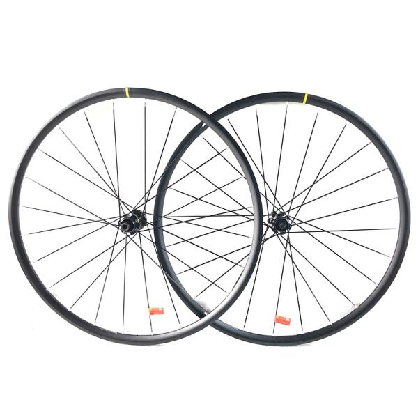 美品マビック MAVIC アクシウムエリートエヴォUST AKSIUM ELITE