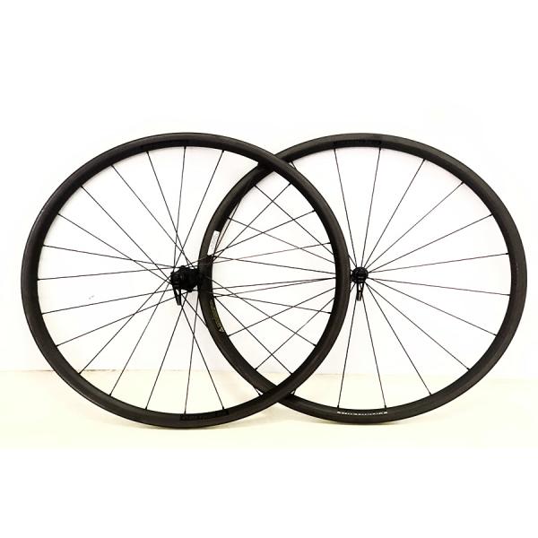 REYNOLDS ATTACK レイノルズ アタック　カーボンホイール レイノルズ REYNOLDS アタック ATTACK カーボン チューブレス