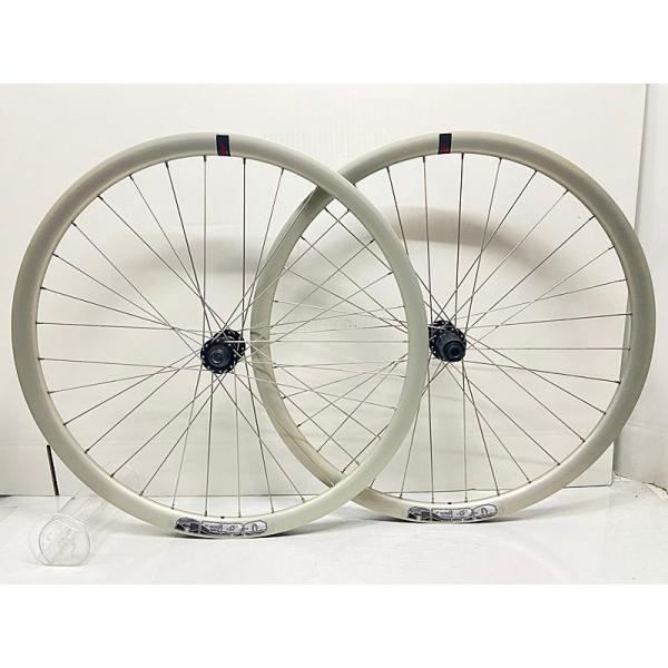 DEVOX 「デヴォックス」 リム SHIMANO FH-RS470 ハブ シマノ11速 ホイールセット DEVOX 「デヴォックス」 リム SHIMANO FH-RS470 ハブ シマノ11速