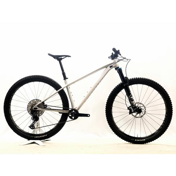 スペシャライズド（Specialized） ○美品 SPECIALIZED FUSE EXPERT 29