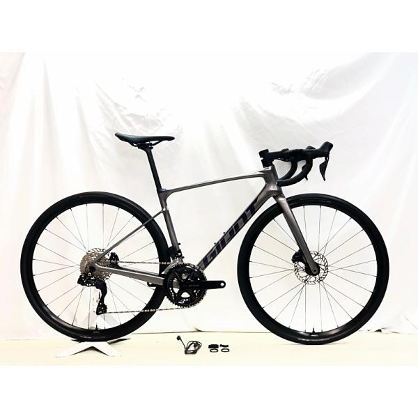 GIANT（ジャイアント） 美品 GIANT DEFY ADVANCED 1 12速 105 Di2 油圧