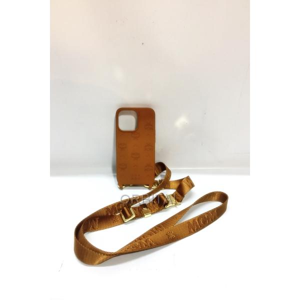 MCM（エムシーエム） 代官山)MCM×XOUXOU サクソウサクソウ iphone13