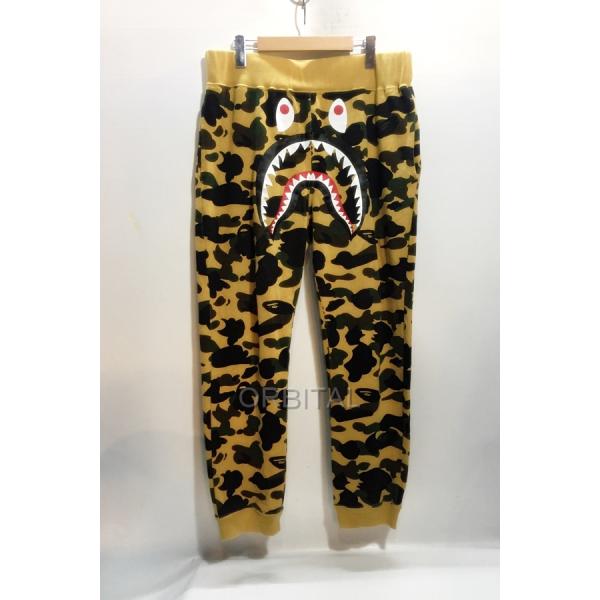 A BATHING APE（アベイシングエイプ） 代官山)A BATHING APE エイプ