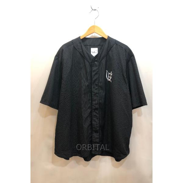 経堂) uniform experiment ユニフォームエクスペリメント PINSTRIPE BASEBALL SHIRT ピンストライプベースボールシャツ 24SS