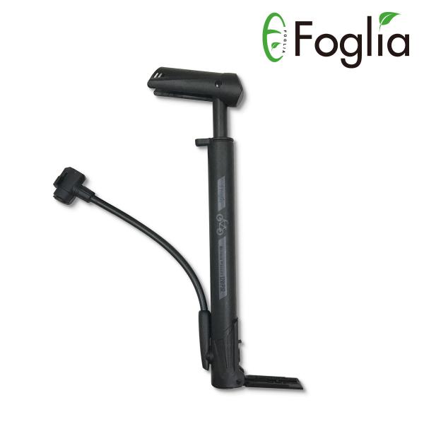 ホールドボタン搭載モデルです。スマホを置くと赤いボタンが押されてアームが自動で閉まります。スマートフォンとホルダーのフィッティングをよくするクッション付き。樹脂ホルダーとシリコンバンドのダブル保持で振動に強い設計です。確実な固定力を持つ大型...