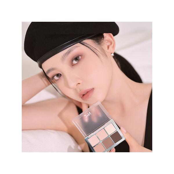 B級品外箱の汚れ、傷み、日焼け、シール跡 等 がある為特価販売中です次回入荷は未定の為、お早めのご購入がオススメです。2aNベターミーアイパレット Better Me Eye Palette05 Dear Me　ディアミー#クールベージュ#...