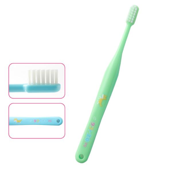 ■乳歯と永久歯どちらにも対応できるコンパクトヘッドお子さんの口腔内を自由自在に動かすことができます。■握りやすく安定感のあるグリップ太くストレートなグリップは握りやすく安定感があります。 ■親しみやすいイヌのキャラクター入りパッケージ男の子...