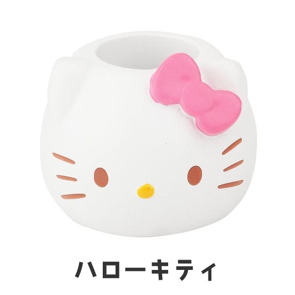 人気のサンリオキャラクターの歯ブラシスタンドです！歯ブラシの他にもメイクブラシやペン、キッチンでは菜箸立てなどにもご使用いただけます！