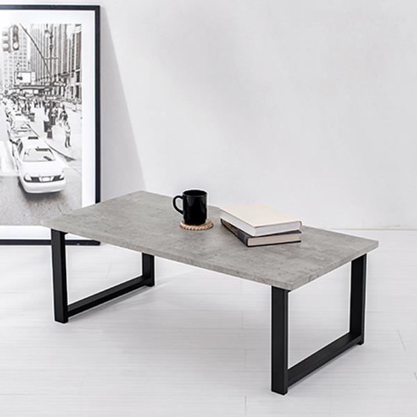 ※当商品は代金引換をご利用頂く事が出来ません。買い物かごのお支払方法にて代金引換をお選び頂かない様お願い申し上げます。リアルな素材感を再現した天板。スチール脚とのコントラストで、お部屋のインテリアとしての存在感を発揮します。■石目調シートマ...